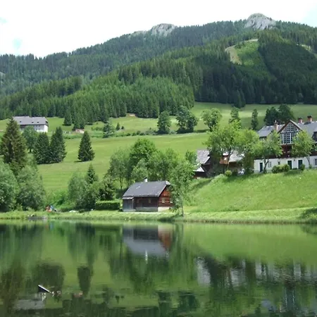 Stallbauer *
